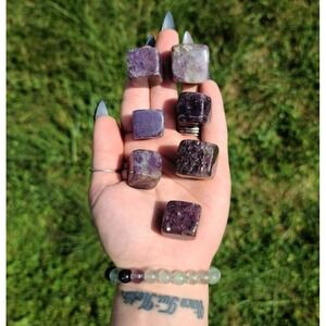 Lepidolite Mini Cube Crystal: Calming Healing‎ Stone